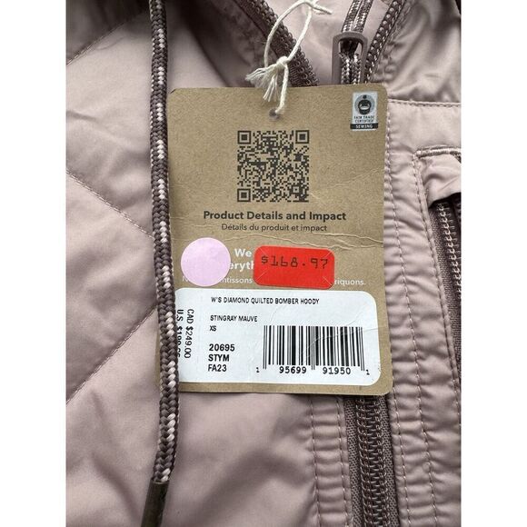 Patagonia Women's Diamond Quilted Bomber Hoody - Picture 3 of 7